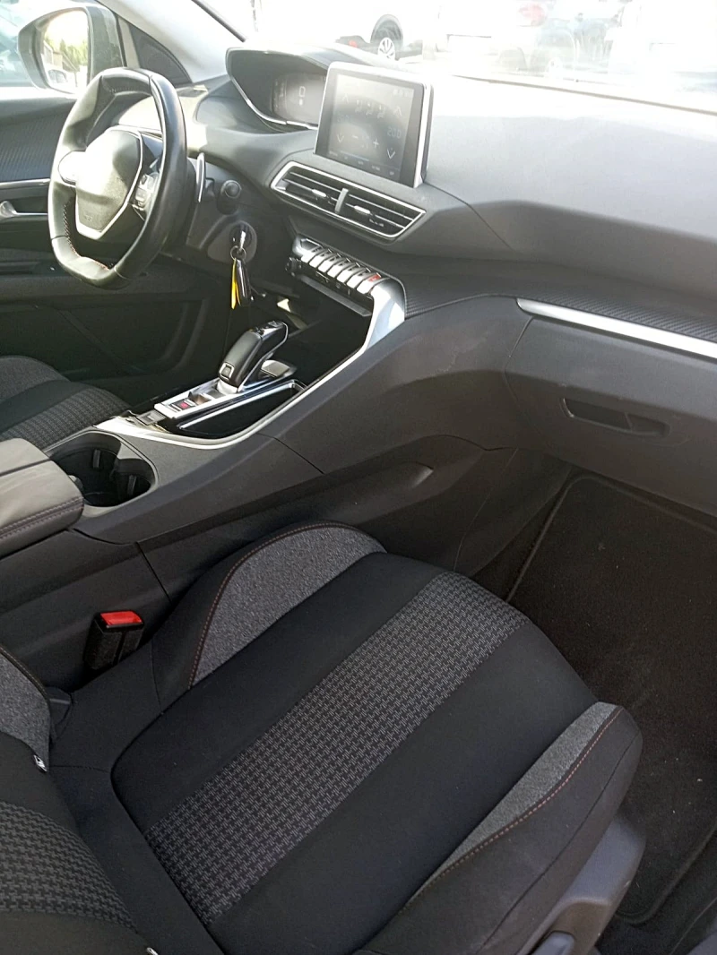Peugeot 3008 AUTOMATIC, снимка 7 - Автомобили и джипове - 50535292