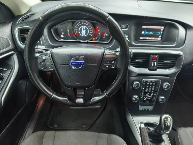 Volvo V40 1.6TDI 6c.k Euro5B, снимка 14 - Автомобили и джипове - 51130695