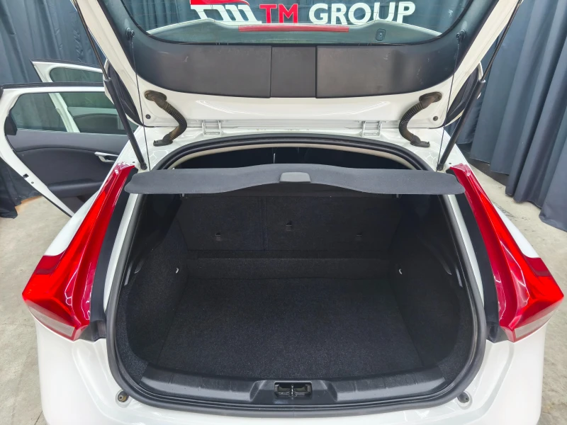 Volvo V40 1.6TDI 6c.k Euro5B, снимка 9 - Автомобили и джипове - 51130695