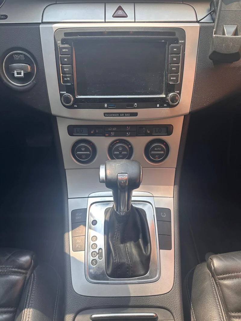 VW Passat 2.0 TDI Подгреви/Кожен салон/Автопилот/Па, снимка 11 - Автомобили и джипове - 52570157