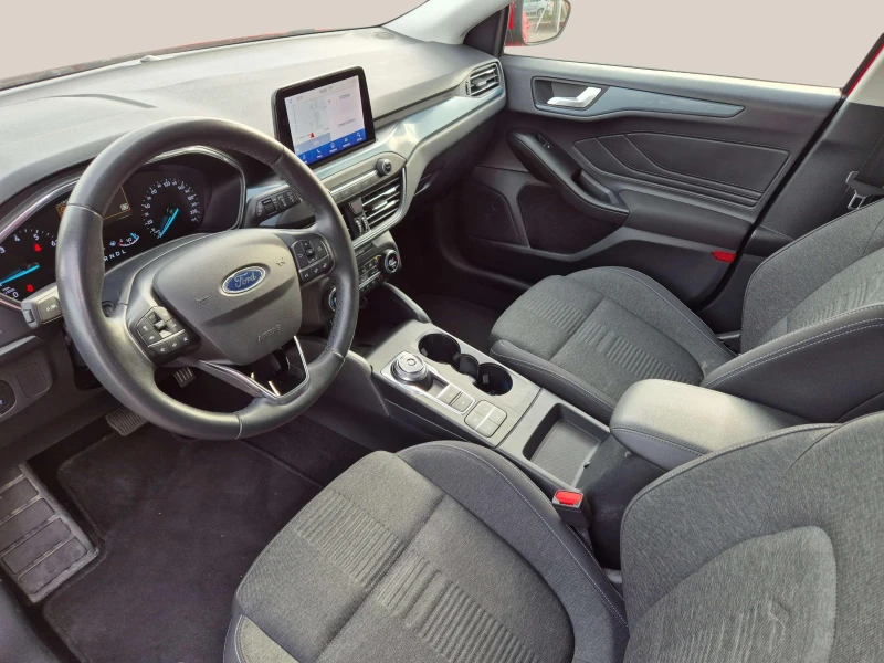 Ford Focus 1.0 EcoBoost, снимка 8 - Автомобили и джипове - 52155990