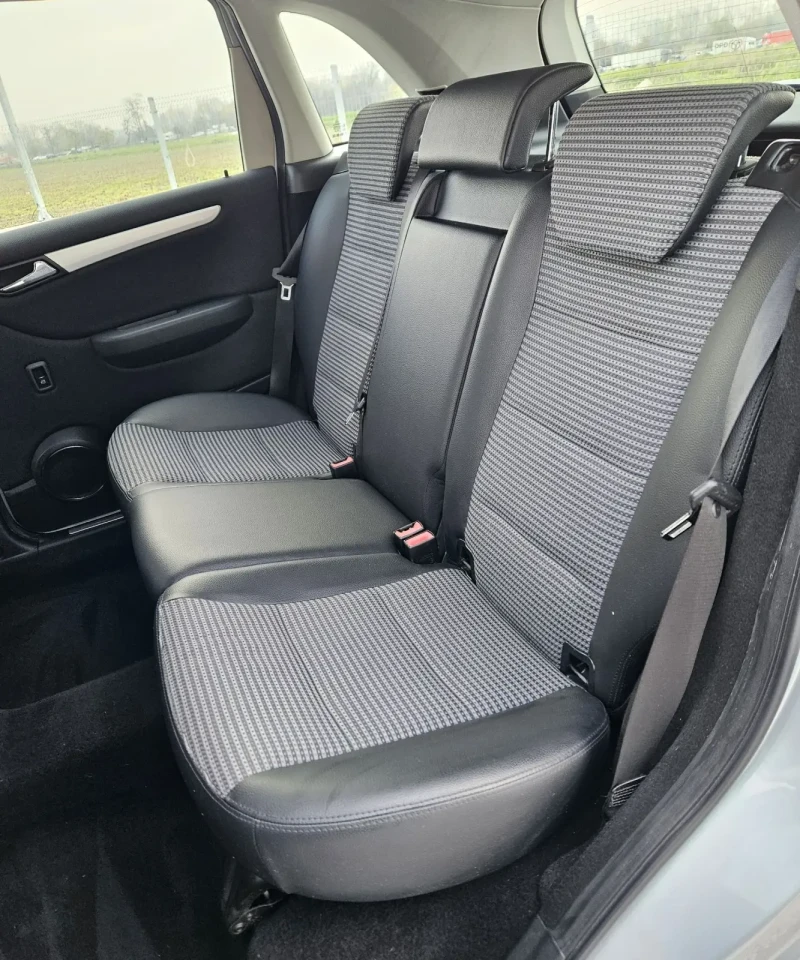Mercedes-Benz B 200, снимка 14 - Автомобили и джипове - 52645495