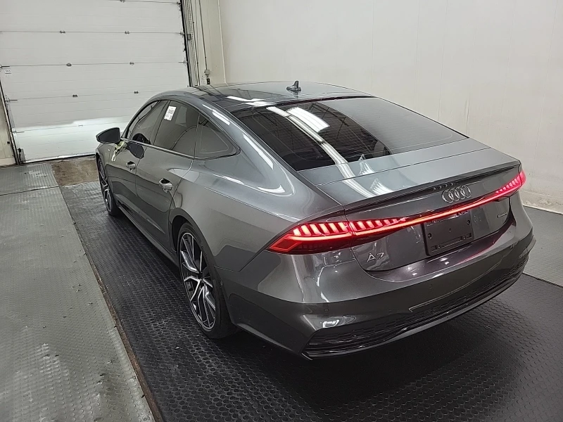 Audi A7 Sportback Technik* CARFAX* АВТО КРЕДИТ* , снимка 5 - Автомобили и джипове - 53416209