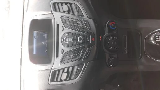 Ford Fiesta 15TDI, снимка 8 - Автомобили и джипове - 53829255