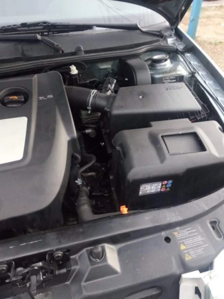 Skoda Octavia 1.9 TDI 4х4, снимка 14 - Автомобили и джипове - 52109497