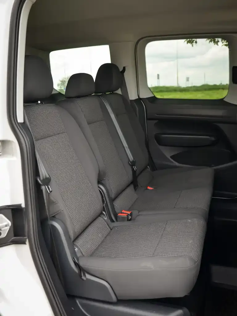 VW Caddy 2, О TDI 102 k.c 6MT / N1 - товарен c 5 места, снимка 16 - Автомобили и джипове - 53768683