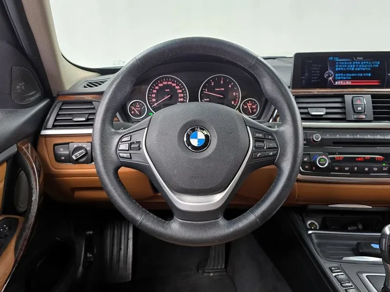 BMW 320 d, снимка 13 - Автомобили и джипове - 54589708