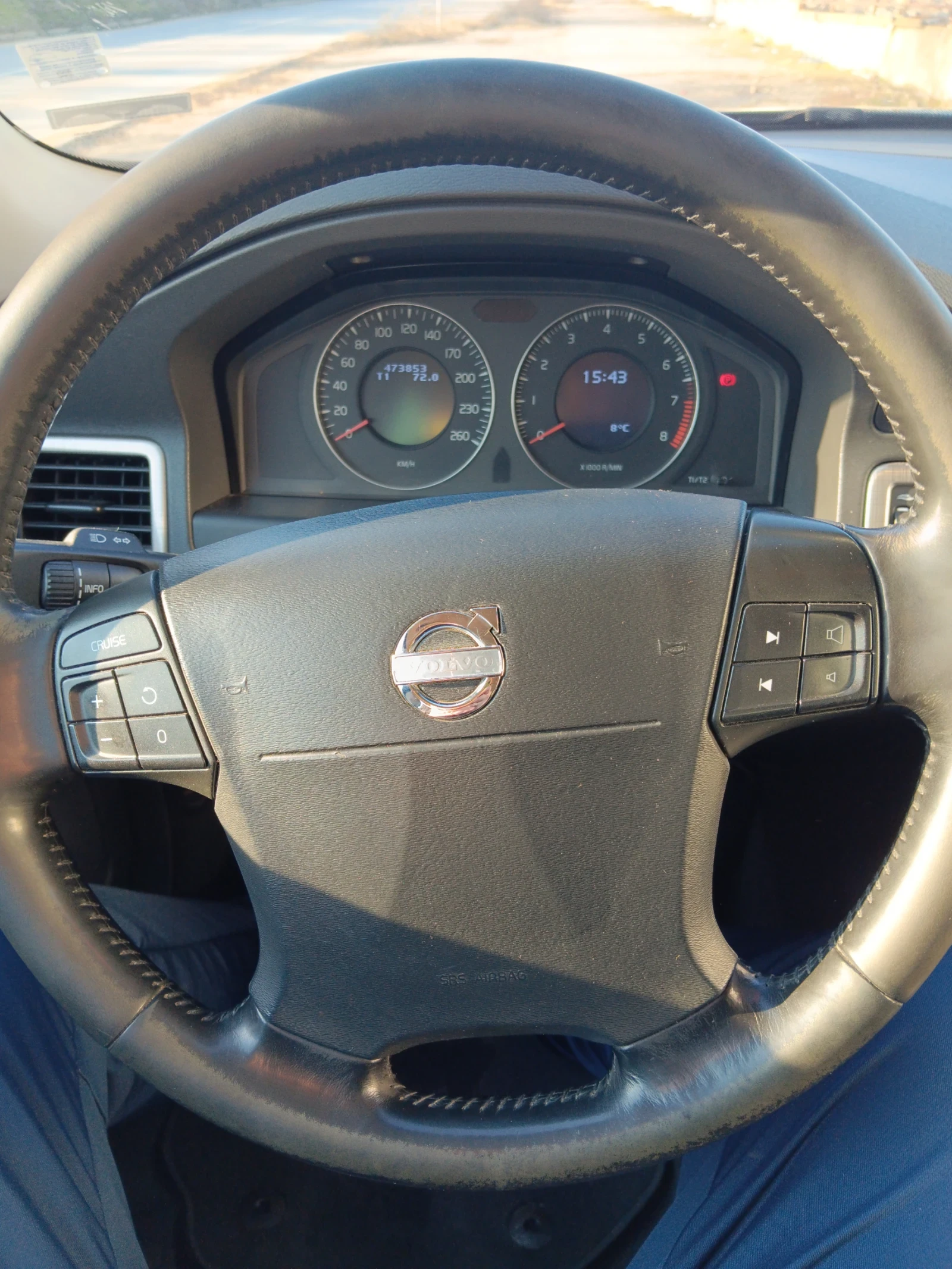 Volvo V70  - изображение 2