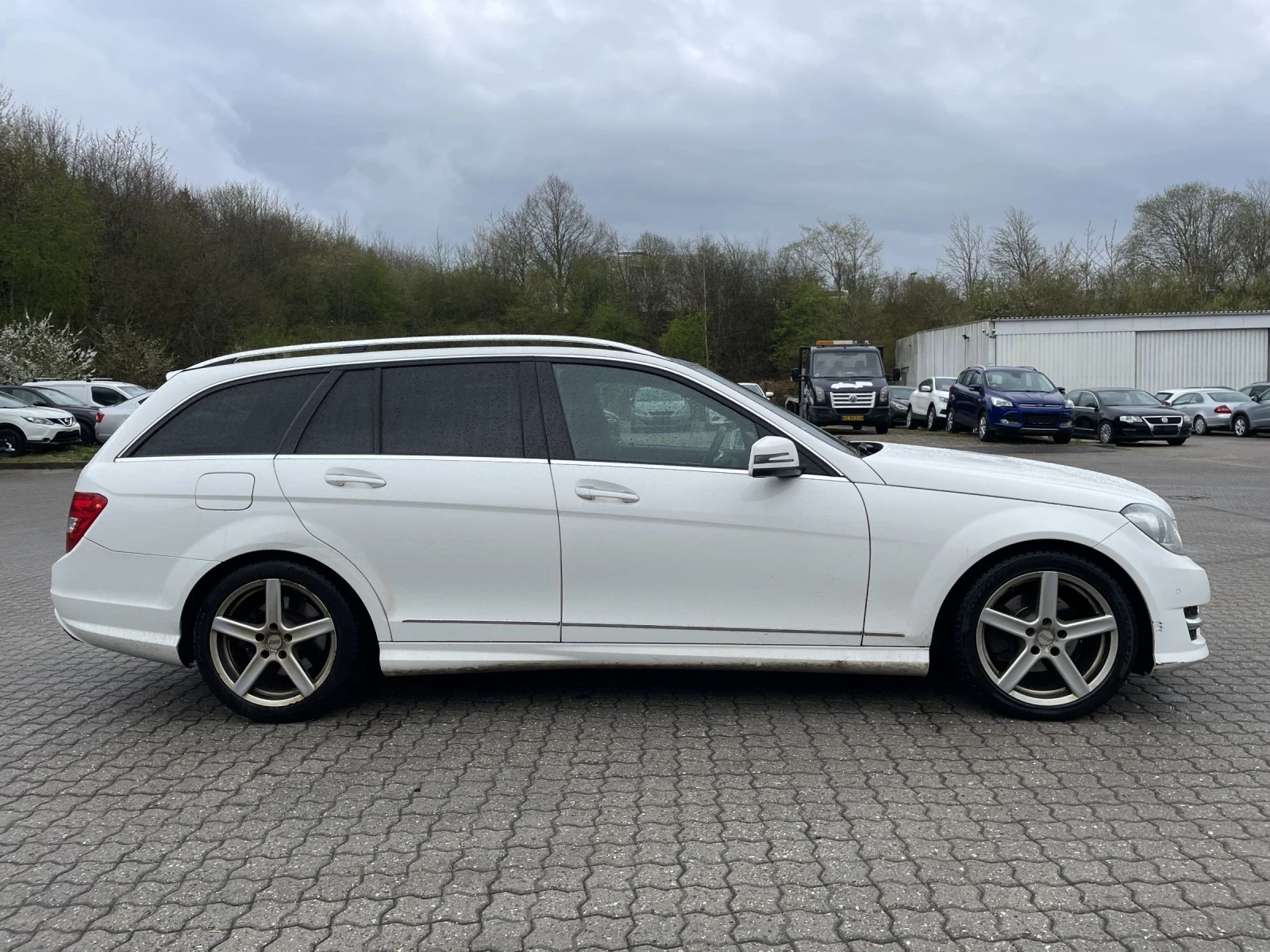 Mercedes-Benz C 220 Cdi / Autimatic / AMG / Distronic / Panorama - изображение 7
