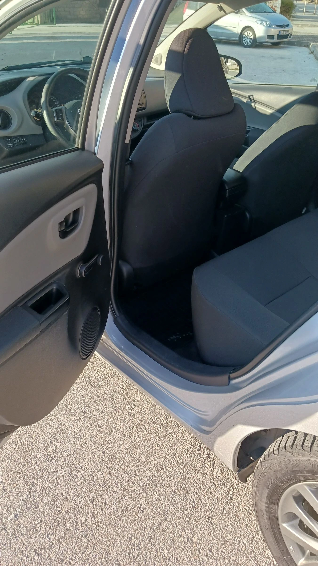 Toyota Yaris 1.33 ��� | Mobile.bg � ����������� 9