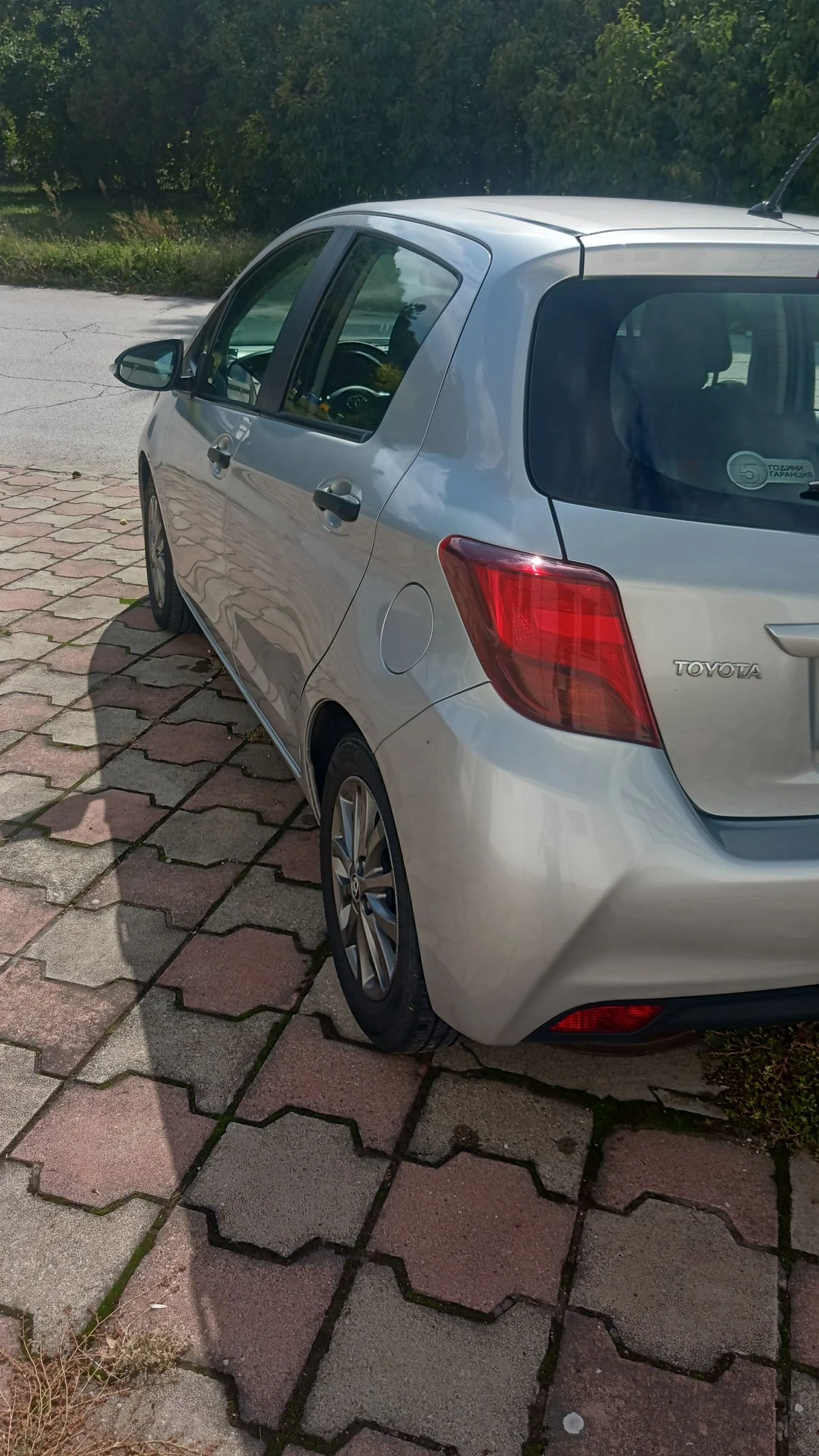 Toyota Yaris 1.33 газ - изображение 5