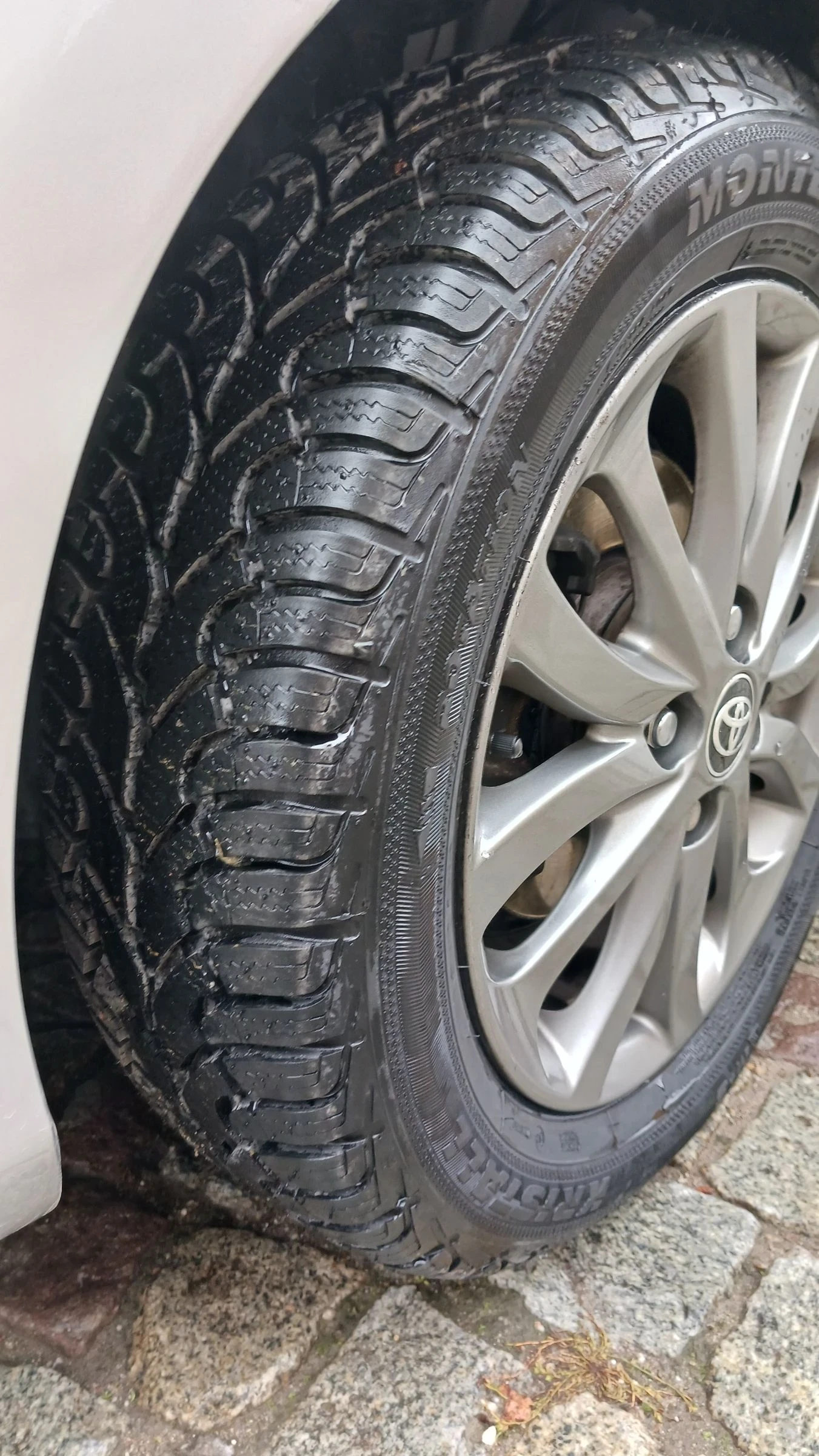 Toyota Yaris 1.33 ��� | Mobile.bg � ����������� 14