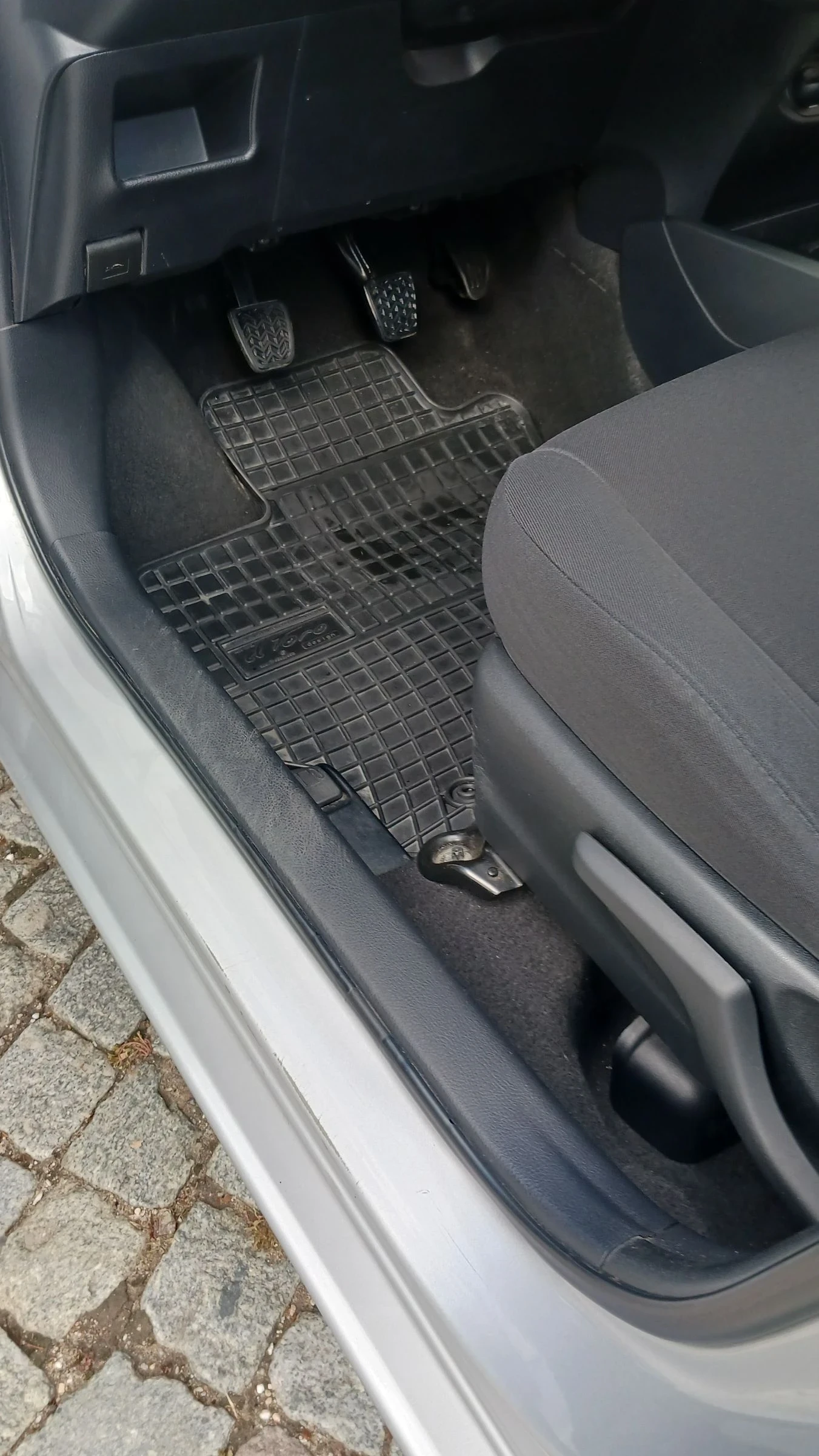 Toyota Yaris 1.33 газ - изображение 9