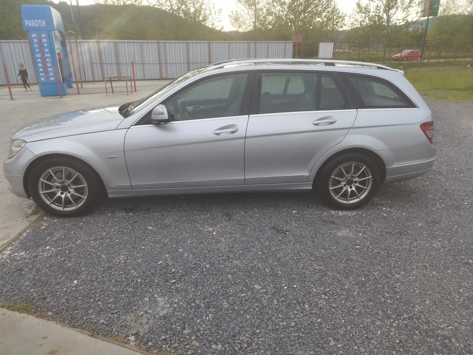Mercedes-Benz C 220  - изображение 4