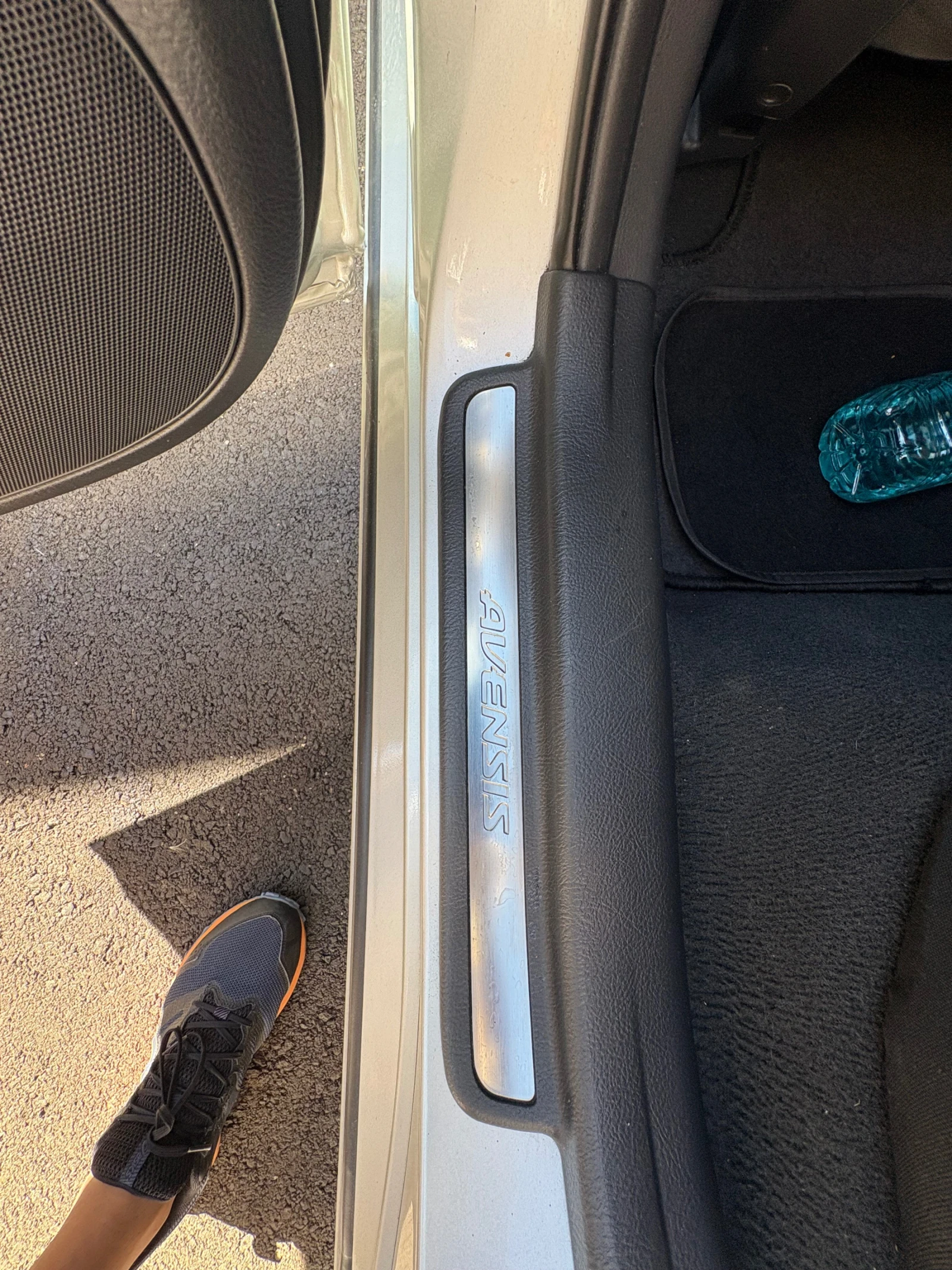 Toyota Avensis  - изображение 5