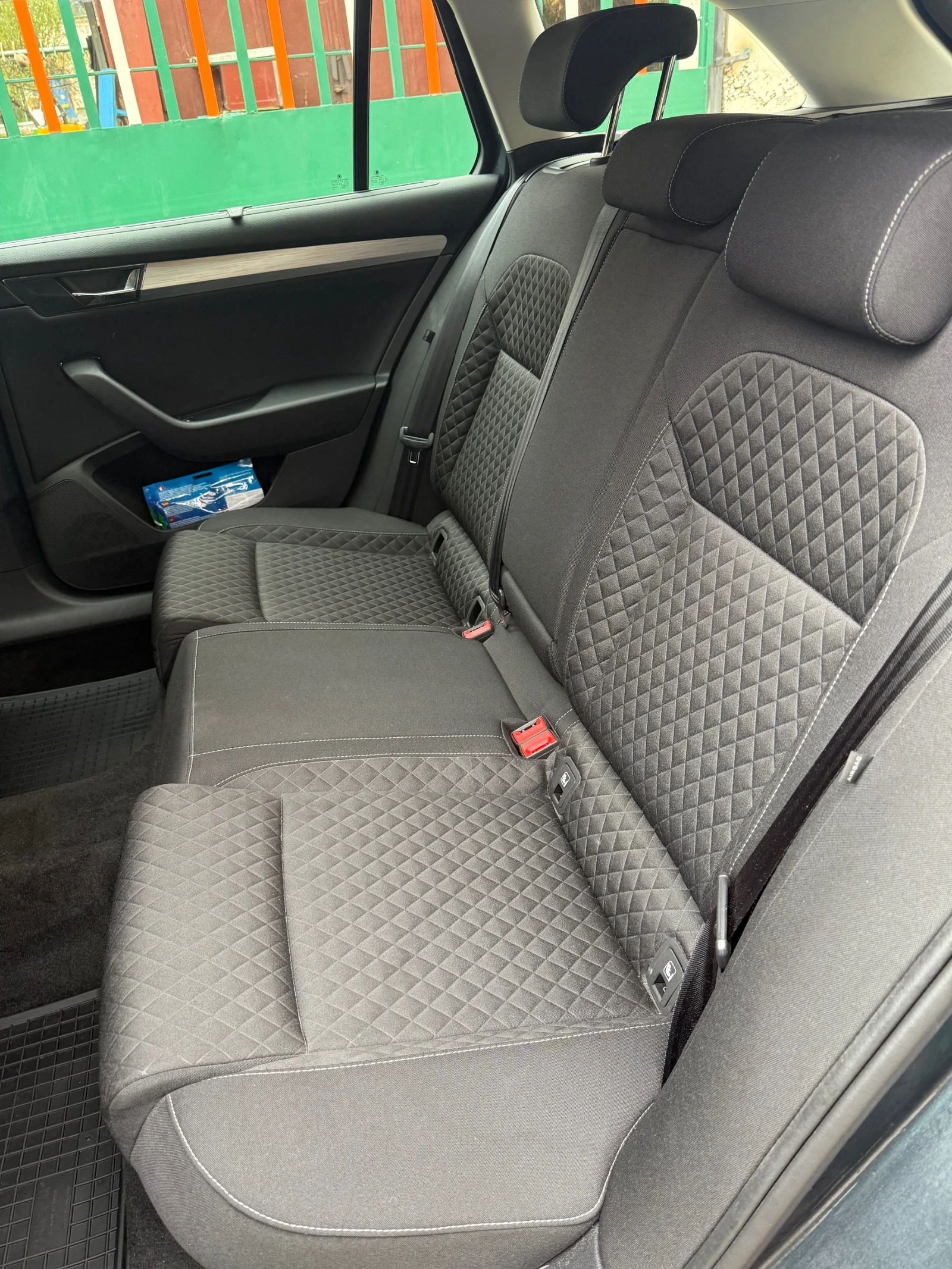 Skoda Superb 4x4 - изображение 10