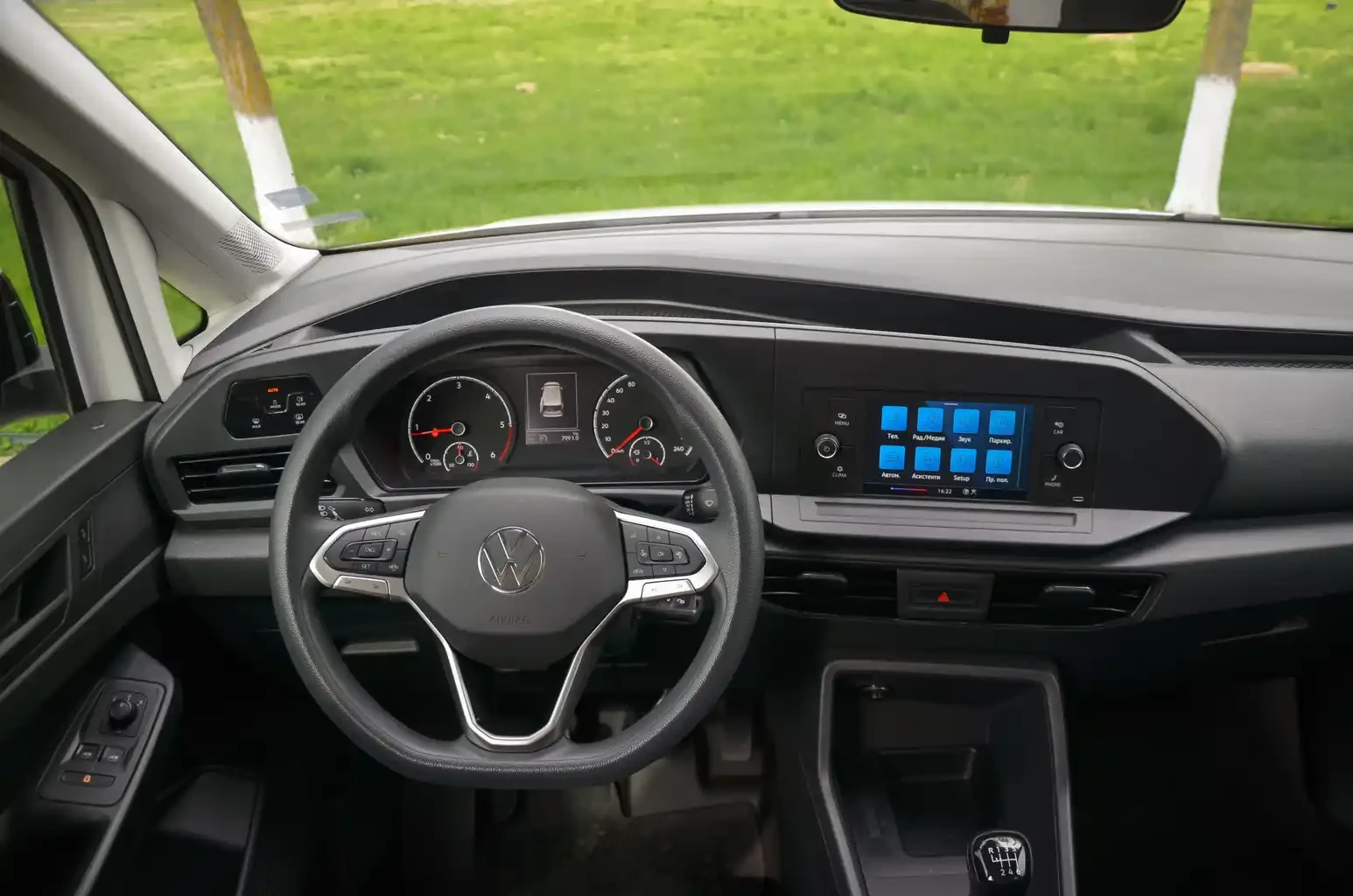VW Caddy 2, О TDI 102 k.c 6MT / N1 - товарен c 5 места, снимка 12 - Автомобили и джипове - 53768683