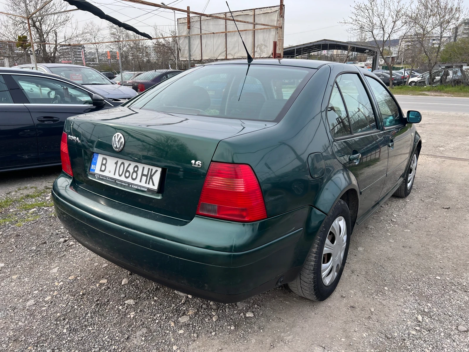 VW Bora 1.6i ГАЗ/КЛИМАТРОНИК, снимка 4 - Автомобили и джипове - 54211997