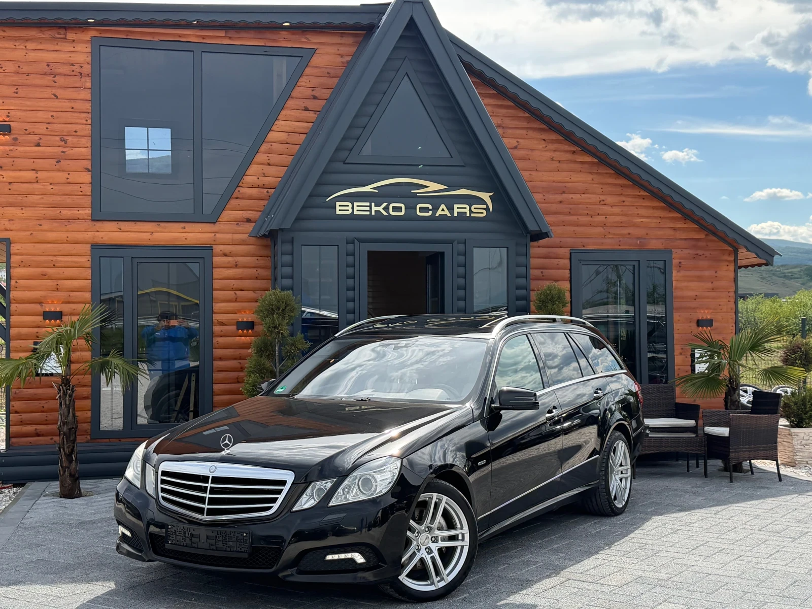 Mercedes-Benz E 350 Нощно/Обдухване/Подгряване/Harman-Kardon/