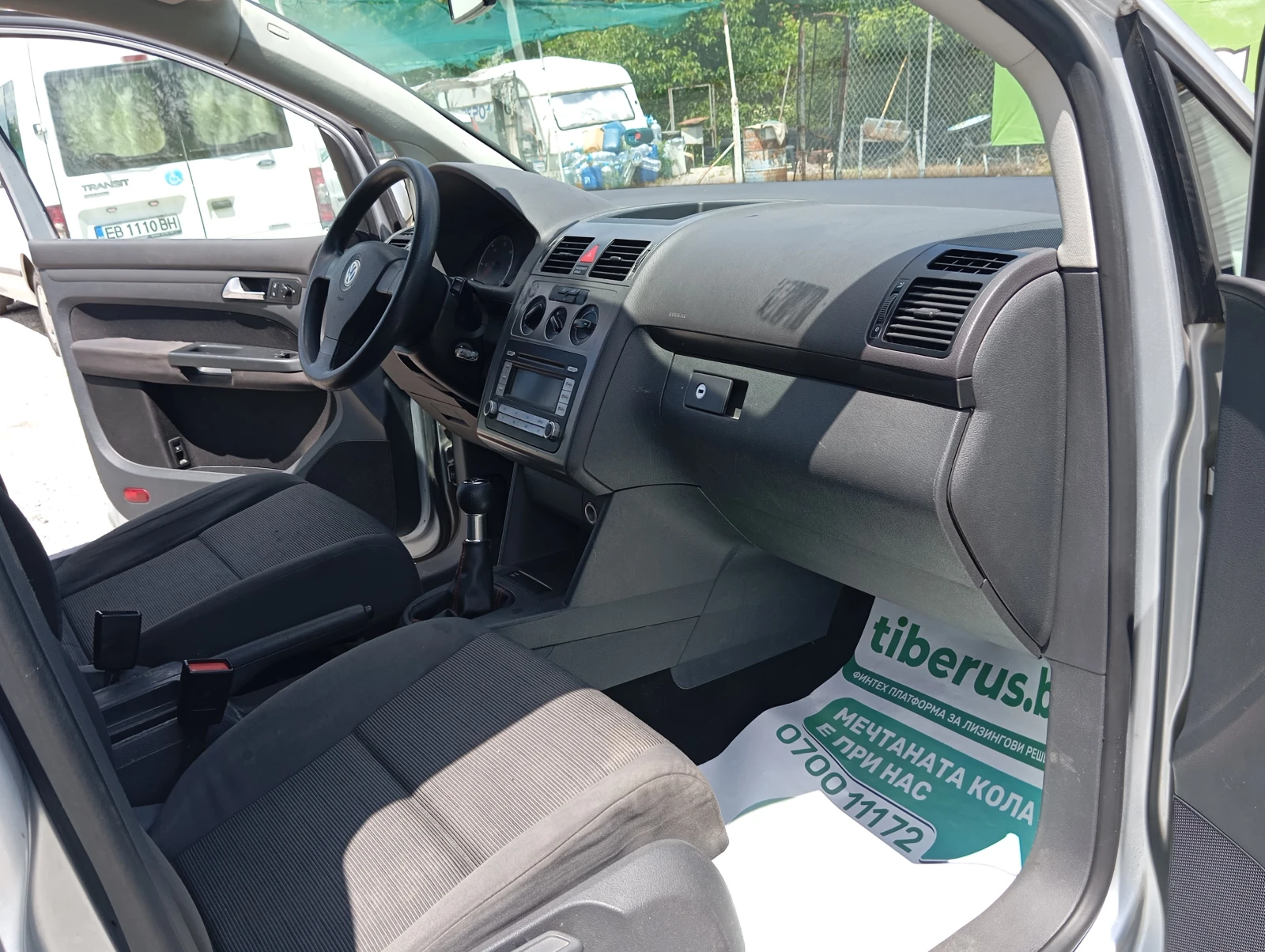 VW Touran 1.9-D-105кс-6+ 1места-КЛИМАТРОНИК, снимка 12 - Автомобили и джипове - 54667461
