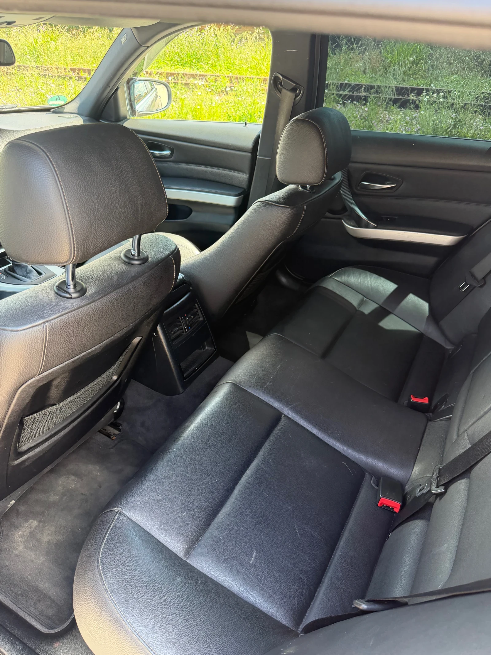 BMW 320, снимка 10 - Автомобили и джипове - 54861541