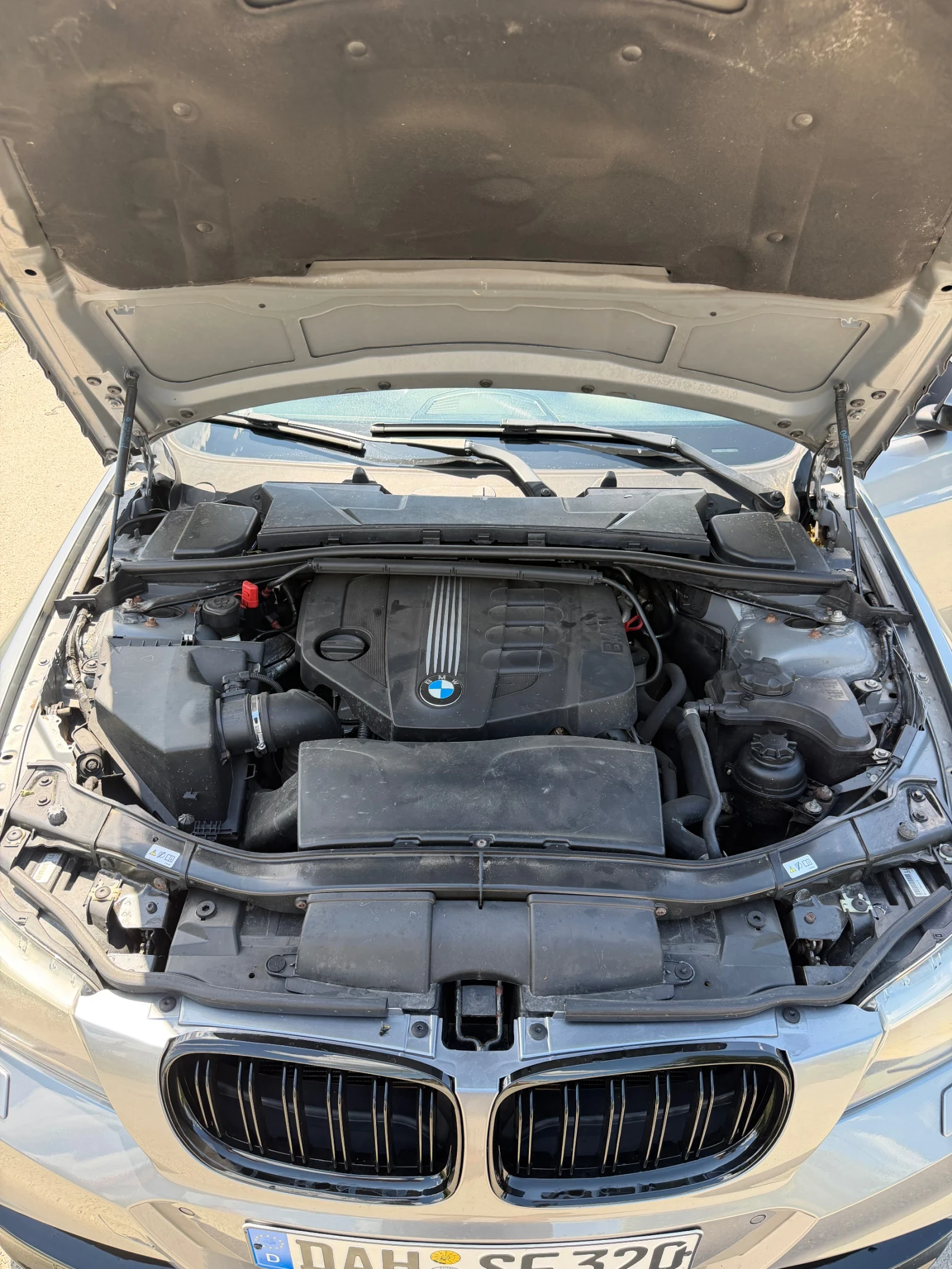 BMW 320, снимка 13 - Автомобили и джипове - 54861541