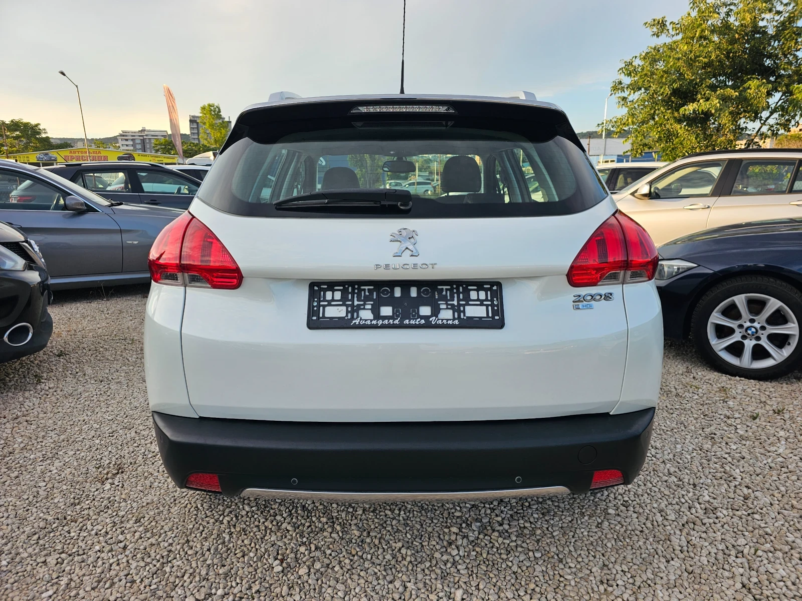 Peugeot 2008 1.6HDI, Allure , снимка 5 - Автомобили и джипове - 54861562