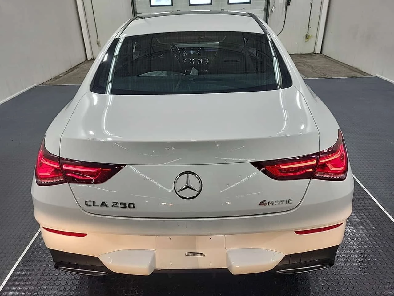 Mercedes-Benz CLA * 250 4MATIC Coupe* АВТОКРЕДИТ* , снимка 4 - Автомобили и джипове - 55019204