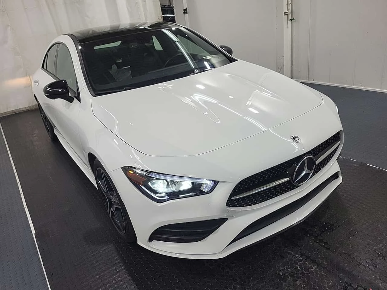 Mercedes-Benz CLA * 250 4MATIC Coupe* АВТОКРЕДИТ* , снимка 3 - Автомобили и джипове - 55019204