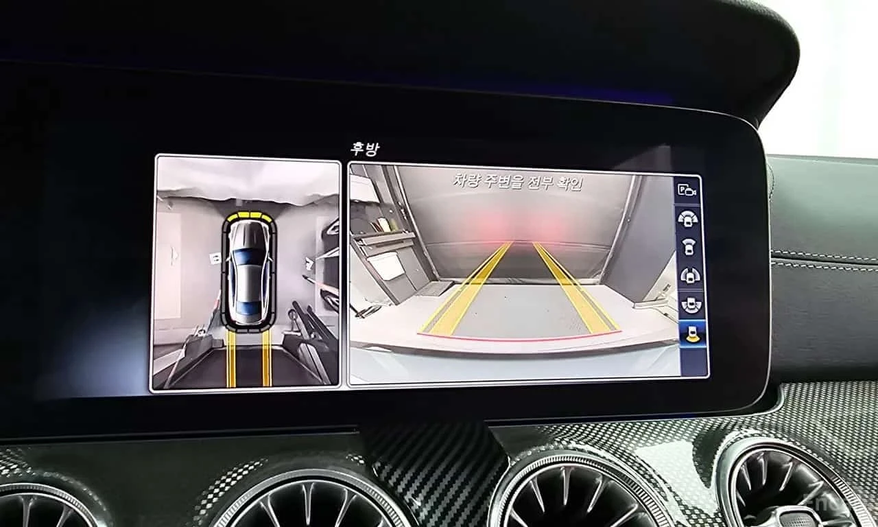Mercedes-Benz E 400 E400 4MATIC Coupe, снимка 15 - Автомобили и джипове - 55833070