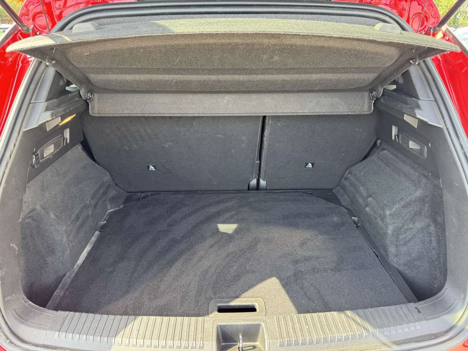 Renault Austral 1.3 Tce MHEV, снимка 11 - Автомобили и джипове - 55847080
