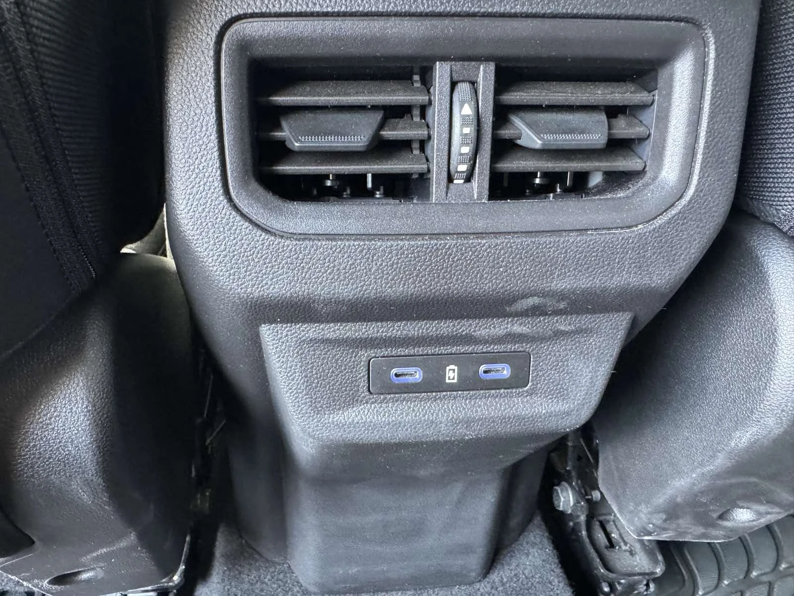 Renault Austral 1.3 Tce MHEV, снимка 13 - Автомобили и джипове - 55847080