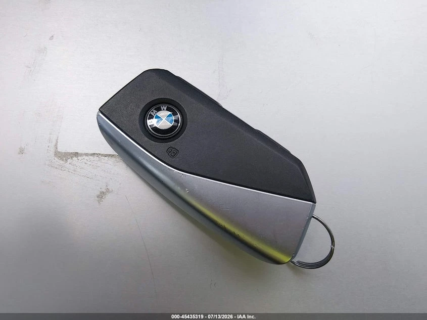 BMW iX xDrive50, снимка 11 - Автомобили и джипове - 56405844