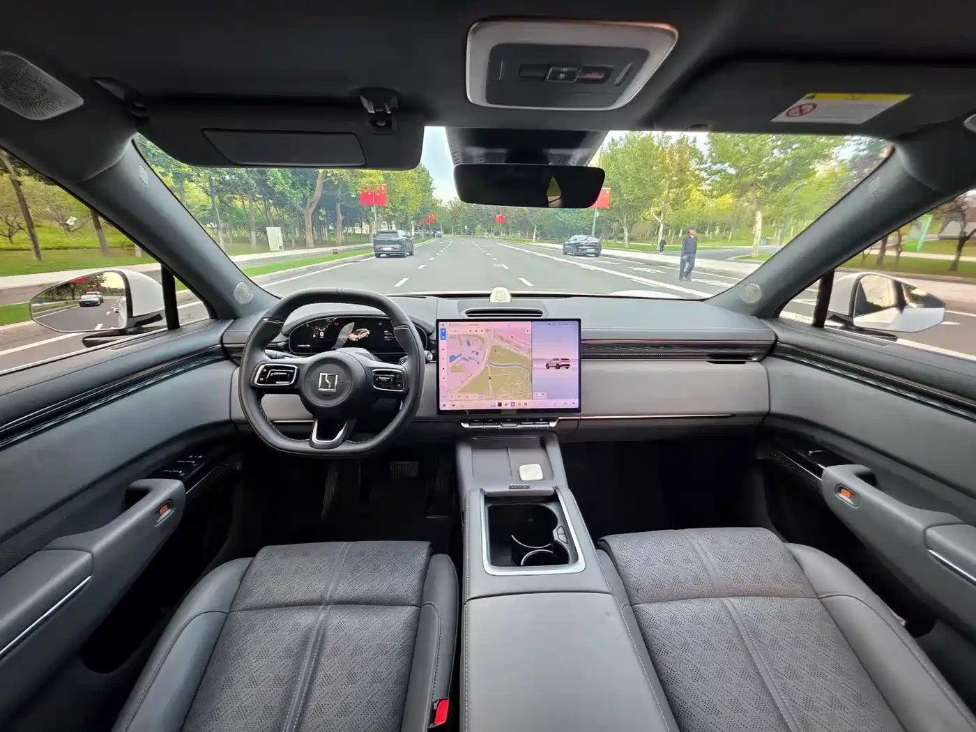 Zeekr 7X 2025* DRIVING EDITION* 360* �����* �����* ������ � | Mobile.bg � ����������� 7