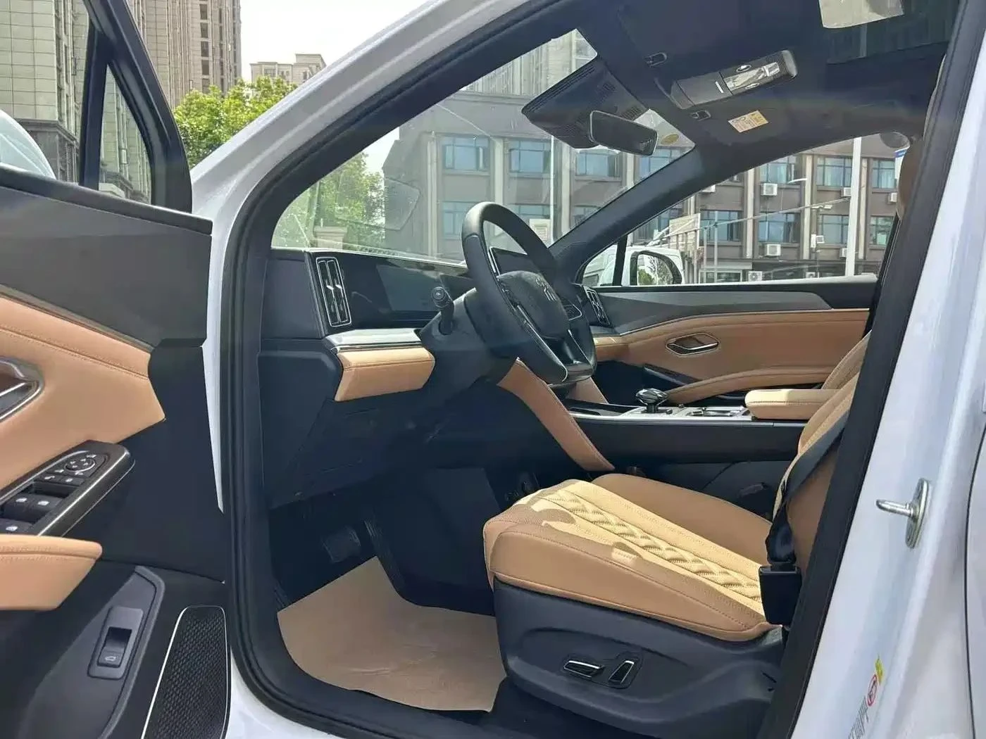 BYD Song L, снимка 8 - Автомобили и джипове - 56687017