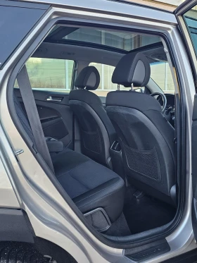 Hyundai Tucson 2.0 CRDI 4WD 185к.с. Keyless Панорама, снимка 9