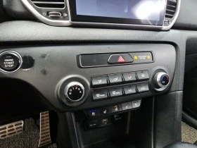 Kia Sportage The Bold Diesel 1.6 2Wd Prestige, снимка 15
