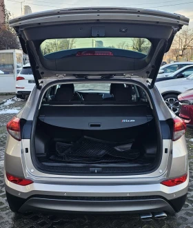 Hyundai Tucson 2.0 CRDI 4WD 185к.с. Keyless Панорама - 14900 € / 29141.87 лв. - 39132876 11