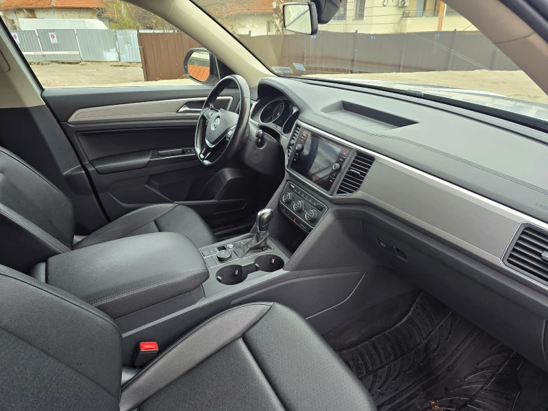 VW Atlas 3.6 БАРТЕР ЛИЗИНГ , снимка 12 - Автомобили и джипове - 48254394