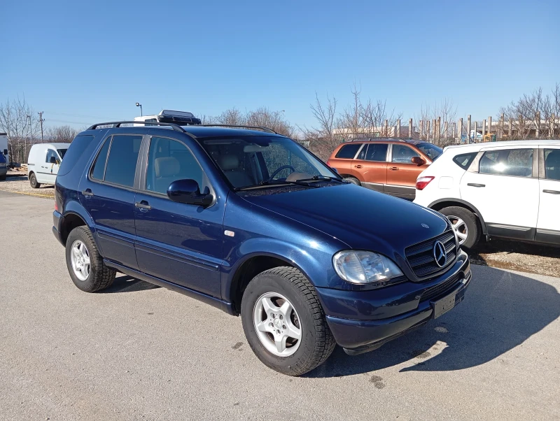 Mercedes-Benz ML 320 3.2 бензин , снимка 8 - Автомобили и джипове - 48957483