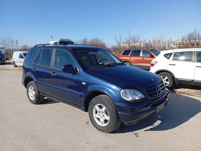 Mercedes-Benz ML 320 3.2 бензин , снимка 1 - Автомобили и джипове - 48957483