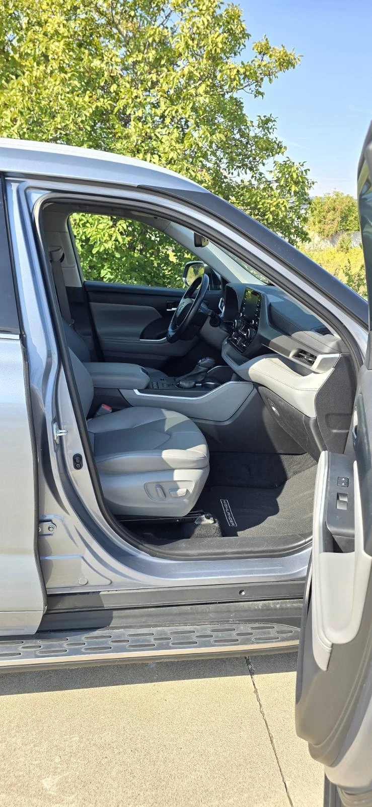 Toyota Highlander, снимка 12 - Автомобили и джипове - 56160567