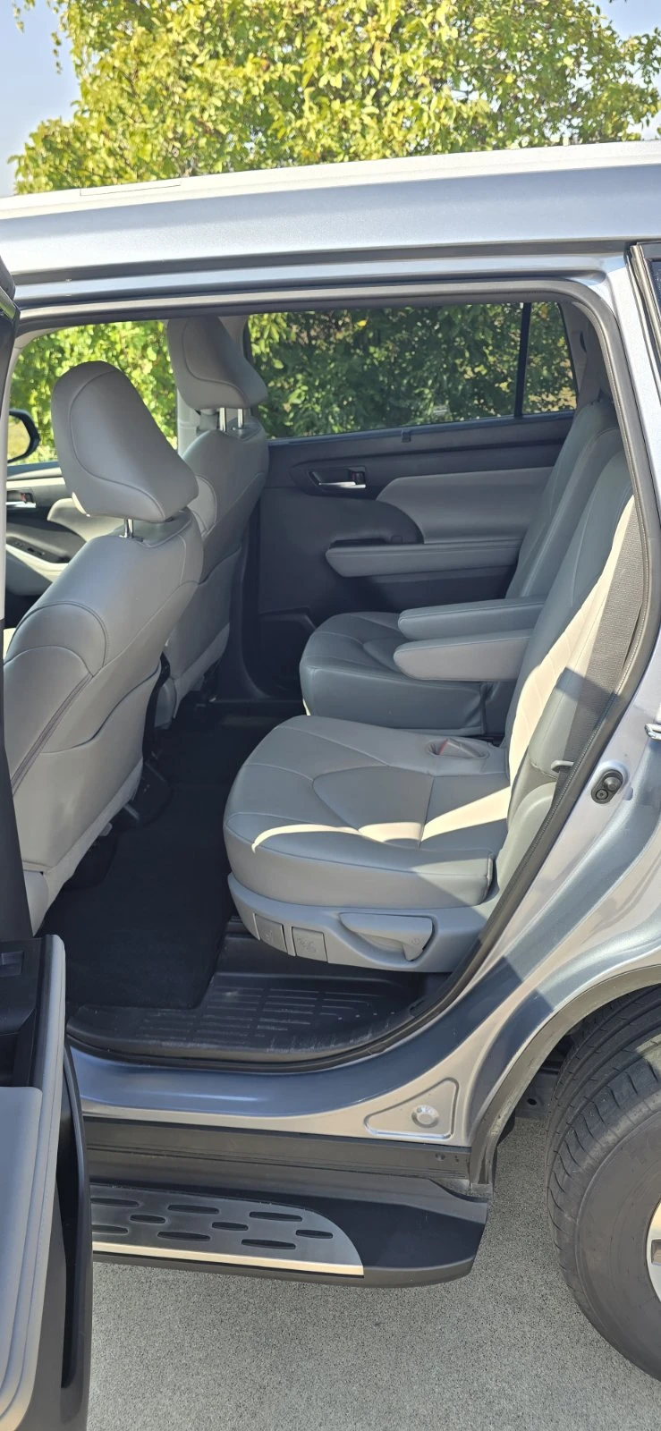 Toyota Highlander, снимка 10 - Автомобили и джипове - 56160567