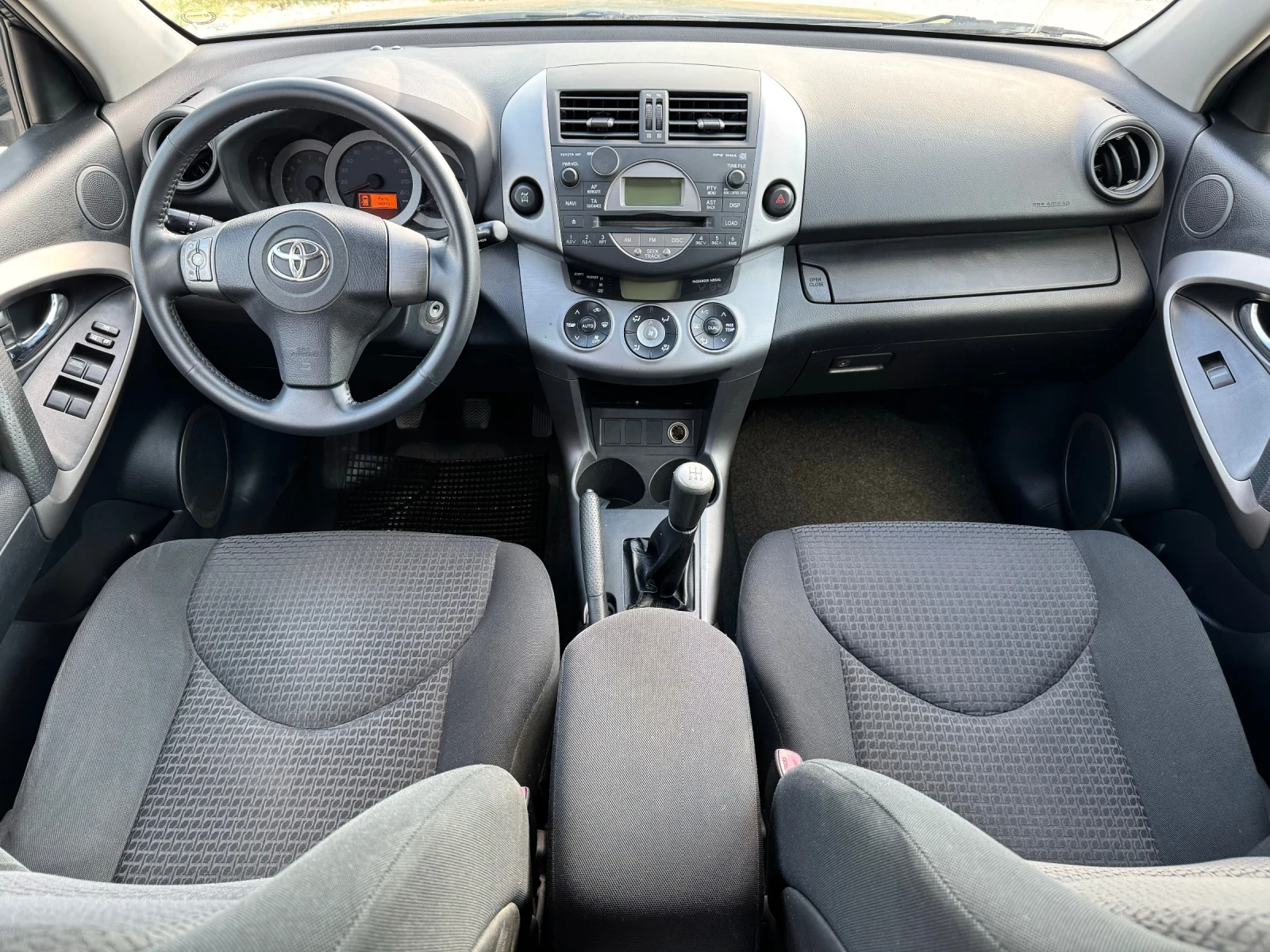 Toyota Rav4 CROSSOVER 2.0 VVT-i 156к.с 4Х4 LPG - изображение 9