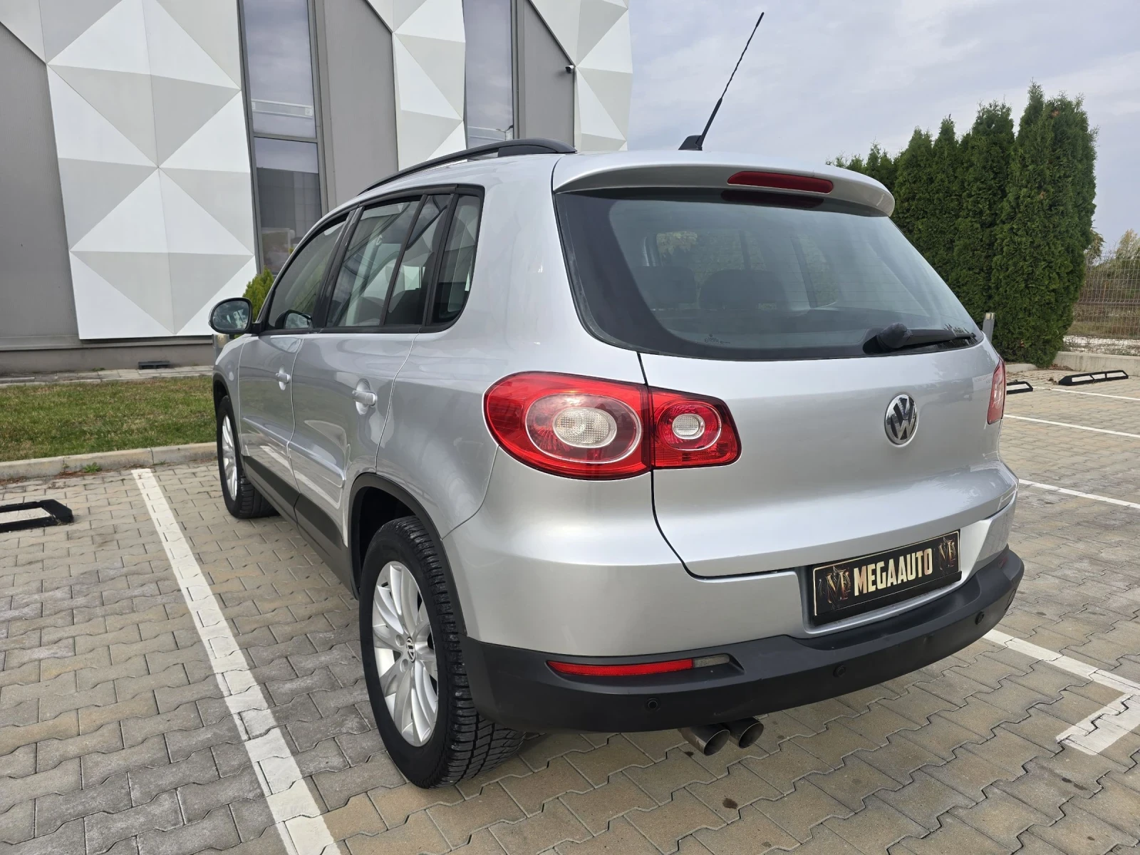 VW Tiguan 2.0Tdi  | Mobile.bg   5