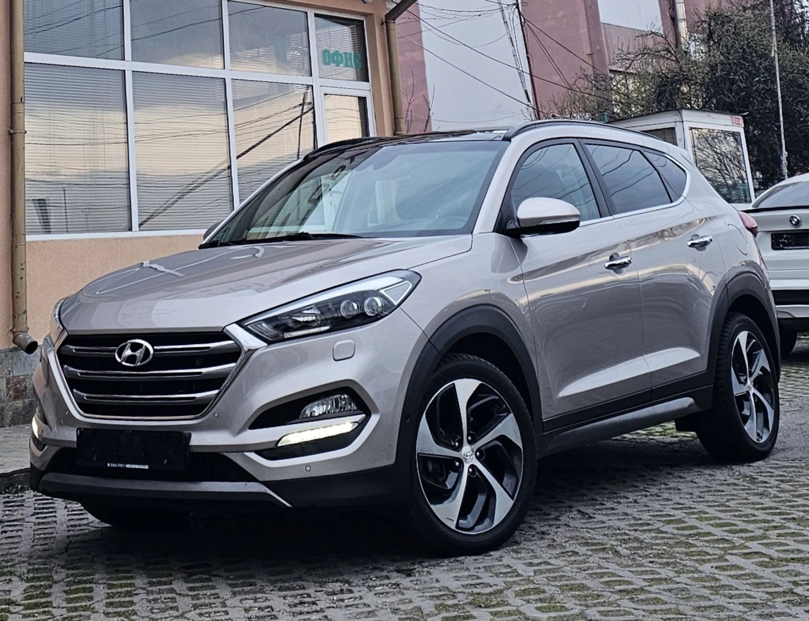 Hyundai Tucson 2.0 CRDI 4WD 185к.с. Keyless Панорама