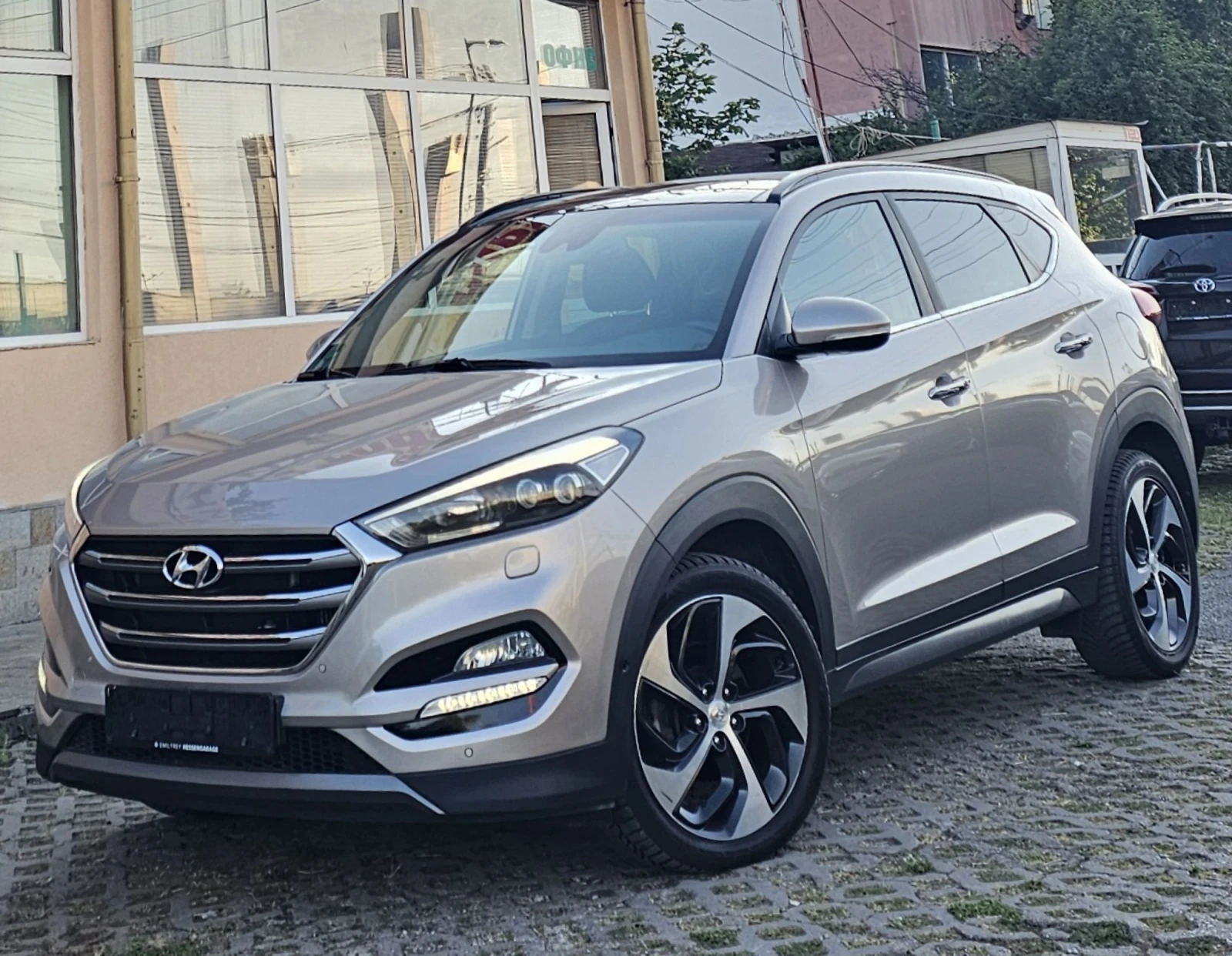 Hyundai Tucson 2.0 CRDI 4WD 185к.с. Keyless Панорама