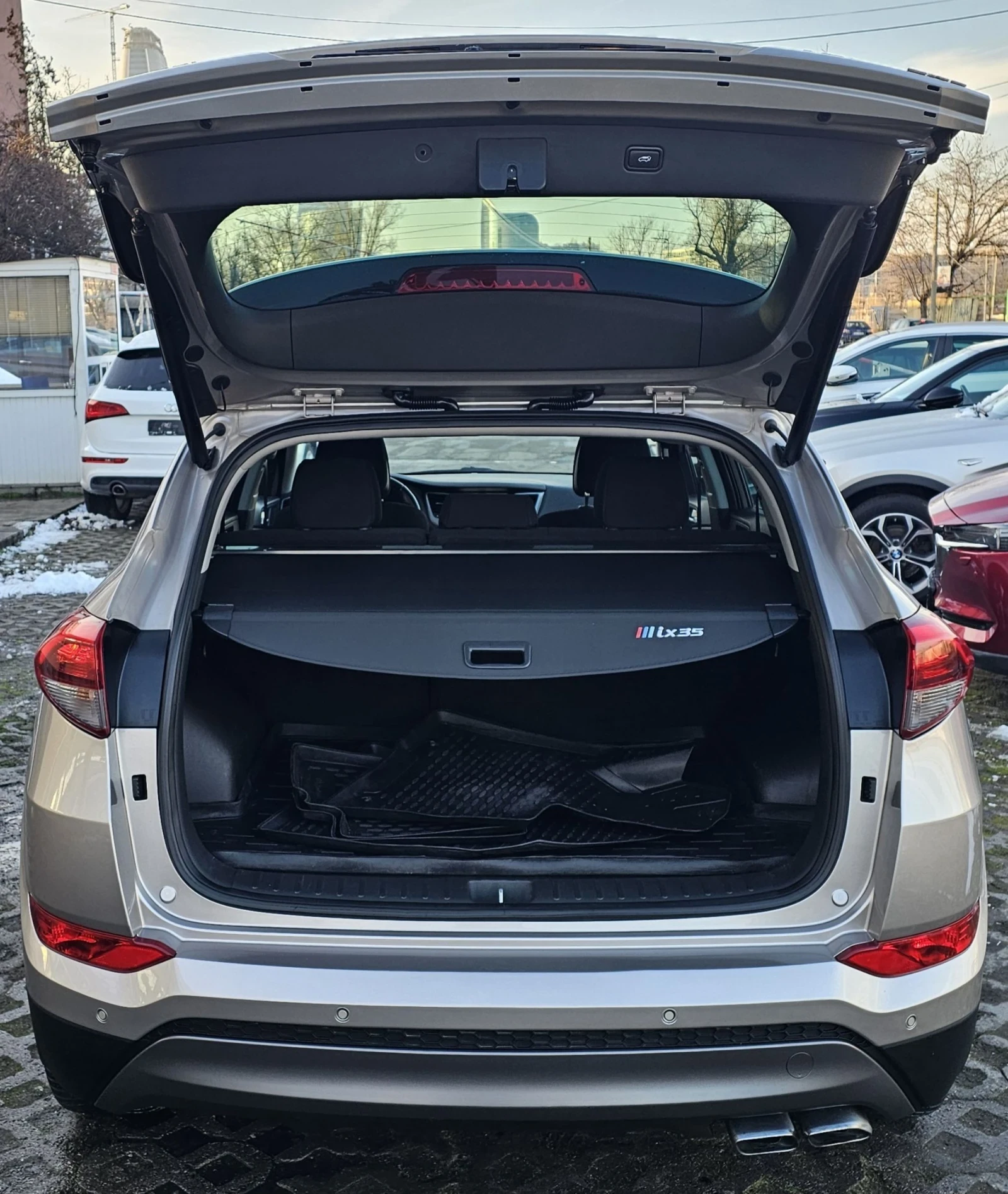 Hyundai Tucson 2.0 CRDI 4WD 185�.�. Keyless �������� | Mobile.bg � ����������� 13