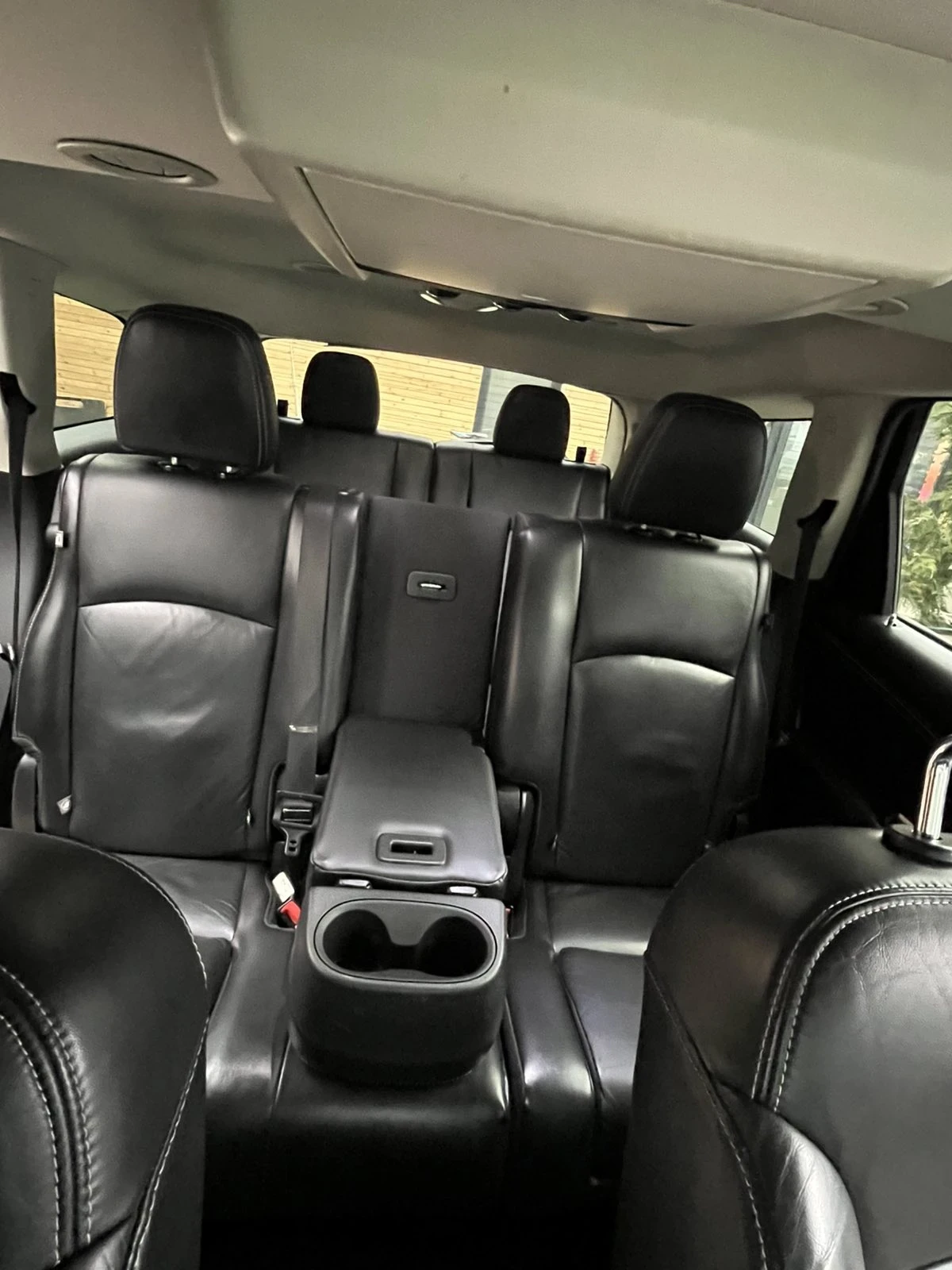 Fiat Freemont 2.0 Multijet АВТОМАТ4x4 DVD 7 МЕСТЕН КОЖЕН САЛОН  , снимка 13 - Автомобили и джипове - 53714488