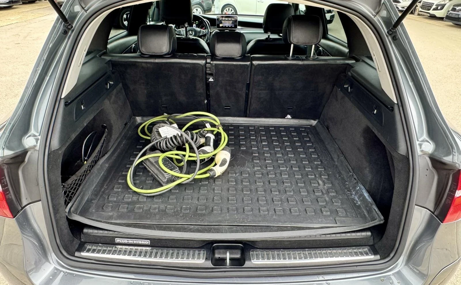 Mercedes-Benz GLC 350 350e 4matic, снимка 9 - Автомобили и джипове - 54098247